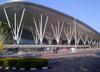 ಏಷ್ಯಾ ವಿಮಾನ ನಿಲ್ದಾಣಗಳಲ್ಲೇ  ಬೆಂಗಳೂರು ವಿಮಾನ ನಿಲ್ದಾಣ ಸಿಬ್ಬಂದಿ ಸೇವೆ ಪ್ರಶಂಸೆ ಗರಿ