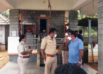 ಸೋಮೇಶ್ವರನ ದೇವಾಲಯದಲ್ಲಿ ಎರಡನೇ ಬಾರಿ ದರೋಡೆ: ದೇವರ ಗಂಟೆಗೂ ಕಳ್ಳರ ನಂಟು