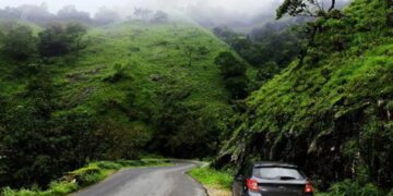 ಚಾರ್ಮುಡಿ ಘಾಟ್: ಲಘು ವಾಹನ ಓಡಾಟಕ್ಕೆ ಅವಕಾಶ