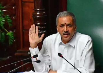 ಶಾಸಕರ ಪ್ರದೇಶಾಭಿವೃದ್ಧಿ ಯೋಜನೆ ಸಭೆ: ಚುರುಕು ಮುಟ್ಟಿಸಿದ ಕಾಗೇರಿ