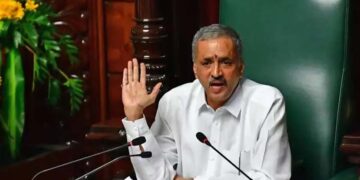 ಶಾಸಕರ ಪ್ರದೇಶಾಭಿವೃದ್ಧಿ ಯೋಜನೆ ಸಭೆ: ಚುರುಕು ಮುಟ್ಟಿಸಿದ ಕಾಗೇರಿ