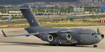 ಏರ್ ಲಿಫ್ಟ್ ನಿಂದ ಭಾರತೀಯರ ಸುಖಾಗಮನ:ಭಾರತೀಯ ವಾಯುಸೇನೆ ಶ್ಲಾಘನೆ