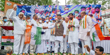 ಡಾ. ಸಿ.ಎಸ್. ದ್ವಾರಕಾನಾಥ ಕಾಂಗ್ರೆಸ್ ಸೇರ್ಪಡೆ: ಸಣ್ಣ ಸಮುದಾಯಗಳ ರಕ್ಷಣೆಗಾಗಿ ನಿರ್ಧಾರ