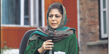 ಜಮ್ಮು ಕಾಶ್ಮೀರದದಲ್ಲಿದ್ದ ವಿಶೇಷ ಸ್ಥಾನಮಾನ ಮರಳಿಸಿ: ಮೆಹಬೂಬ ಮುಫ್ತಿ