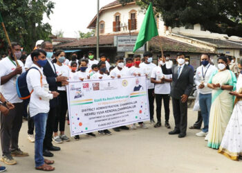 ಯುವಕರು ಪ್ರತಿದಿನ ದೈಹಿಕ ಚಟುವಟಿಕೆ ಅಳವಡಿಸಿಕೊಳ್ಳಬೇಕು