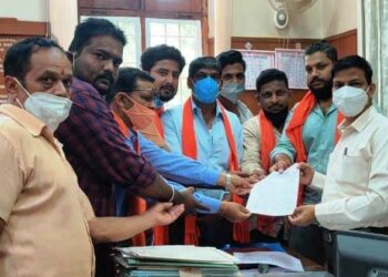 ಪುರಾತನ ದೇವಾಲಯ ತೆರವು: ವಿಶ್ವ ಹಿಂದೂ ಪರಿಷತ್-ಬಜರಂಗದಳ ಸಂಘಟನೆಗಳ ಆಕ್ರೋಶ