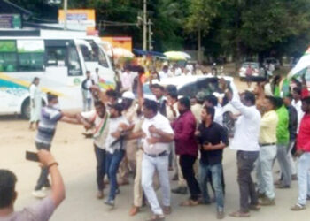 ಕೇಂದ್ರ ಸಚಿವೆಗೆ ಕಪ್ಪು ಪಟ್ಟಿ ಪ್ರದರ್ಶಿಸಿ ಧಿಕ್ಕಾರ ಕೂಗಿದ ಯೂತ್ ಕಾಂಗ್ರೆಸ್