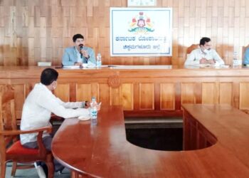 ಕೋವಿಡ್ ನಿಯಂತ್ರಣ –  ಮುಂಜಾಗೃತ ಸಭೆ