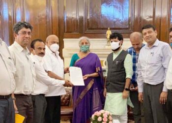 ಕಾಫಿ ಕೃಷಿಗೆ ಸಂಬಂಧಿಸಿದ ಸಾಲ ಸರ್ಫೇಸಿ ಕಾಯ್ದೆಯಿಂದ ಹೊರಗಿಡುವಂತೆ ಒತ್ತಾಯಿಸಿ ಕೇಂದ್ರದ ವಿತ್ತ ಸಚಿವೆಗೆ ಮನವಿ