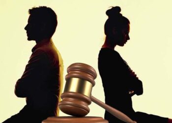  ಹೆಂಡತಿ ಸ್ನಾನ ಮಾಡಲ್ಲ ಅಂತ ವಿಚ್ಛೇದನ ನೀಡಿದ ಗಂಡ !