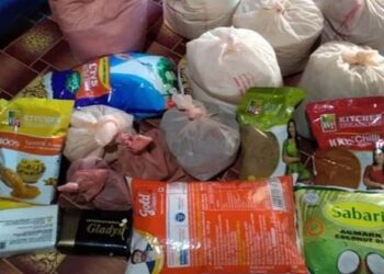 ತಹಶೀಲ್ದಾರರಿಗೆ ಮಹಿಳೆಯಿಂದ ಸಖತ್ ಕ್ಲಾಸ್