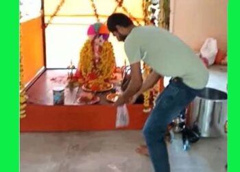 ಗಣೇಶನಿಗೆ ಜೀವಂತ ಇಲಿ ಸಮರ್ಪಣೆ