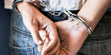 8ನೇ ತರಗತಿ ವಿದ್ಯಾರ್ಥಿನಿಗೆ ಲೈಂಗಿಕ ಕಿರುಕುಳ ನೀಡಿ ತಲೆಮರೆಸಿಕೊಂಡಿದ್ದಾತ