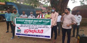 ಗಾಂಧಿ ಹತ್ಯೆಯನ್ನು ಒಪ್ಪಿದ ಸಂಘಪರಿವಾರದವರ ವಿರುದ್ಧ ದೇಶದ್ರೋಹ ಪ್ರಕರಣಕ್ಕೆ ಒತ್ತಾಯ