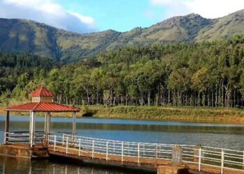 ಗೂಂಡಾಗಿರಿ ಮೆರೆದ ಐವರ ವಿರುದ್ಧ ಪ್ರಕರಣ ದಾಖಲು