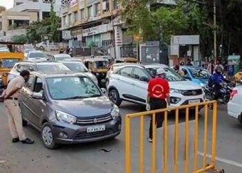 ವಿಕೆಂಡ್ ಕರ್ಫೂ ರದ್ದು: ಸರ್ಕಾರ ಆದೇಶ