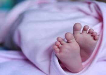 ಬಡವರ ಮಕ್ಕಳನ್ನ ಖರೀದಿಸಿ ಮಾರಾಟ ಮಾಡುತ್ತಿದ್ದ ಗುಂಪು ಪೊಲೀಸರ ವಶಕ್ಕೆ