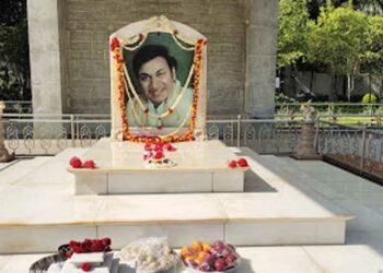 Appu Funeral:  ಡಾ.ರಾಜ್‌ಕುಮಾರ್ ಸಮಾಧಿ ಸಮೀಪ ಬಳಿ ಅಪ್ಪು ಅಂತ್ಯಸಂಸ್ಕಾರ