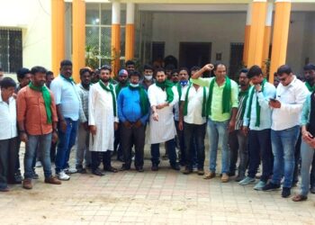 Parking fee: ಪಾರ್ಕಿಂಗ್ ಶುಲ್ಕ ವಿರೋಧಿಸಿ ಕಾಂಗ್ರೆಸ್‌ನ ಕಿಸಾನ್ ಸೆಲ್ ನಗರಸಭೆಗೆ ಮುತ್ತಿಗೆ