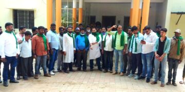 Parking fee: ಪಾರ್ಕಿಂಗ್ ಶುಲ್ಕ ವಿರೋಧಿಸಿ ಕಾಂಗ್ರೆಸ್‌ನ ಕಿಸಾನ್ ಸೆಲ್ ನಗರಸಭೆಗೆ ಮುತ್ತಿಗೆ