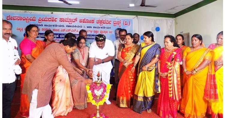 Devanampriya Incentive Cheque Distribution Programme