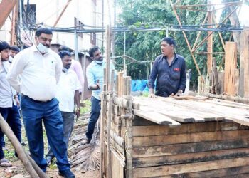 Monkey: ನಗರದಲ್ಲಿ ನಗರಸಭೆಯಿಂದ 150 ಮಂಗಗಳ ಸೆರೆ