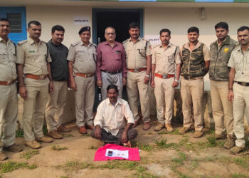 Tiger nail: ಹುಲಿ ಉಗುರು ಮಾರಾಟ ಮಾಡುತ್ತಿದ್ದ ಓರ್ವ ವ್ಯಕ್ತಿಯ ಬಂಧನ ಇನ್ನೊಬ್ಬ ಪರಾರಿ !