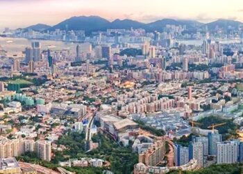 ಸಿಲಿಕಾನ್ ಸಿಟಿಯಲ್ಲಿ ಅಪಾಯದ ಅಂಚಿನಲ್ಲಿ 404 ಕಟ್ಟಡಗಳು