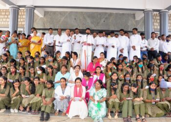 Song Singing: ಕನ್ನಡ ಹಾಡುಗಳ ಝೇಂಕಾರ, ಗೀತ ಗಾಯನದಲ್ಲಿ ನಲಿದ ಮಕ್ಕಳು