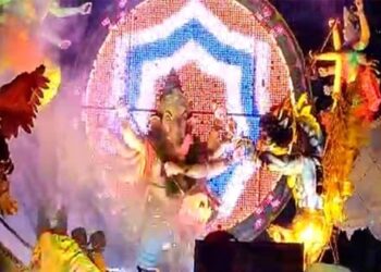 ಮಡಿಕೇರಿ ದಸರಾಕ್ಕೆ ವರ್ಣರಂಜಿತ ತೆರೆ