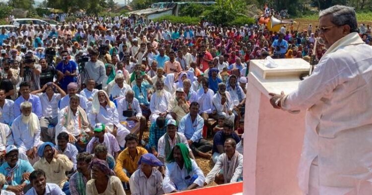 Former chief minister Siddaramaiah at election campaign rally