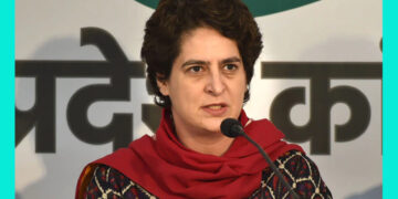 Congress general secretary Priyanka detained by police