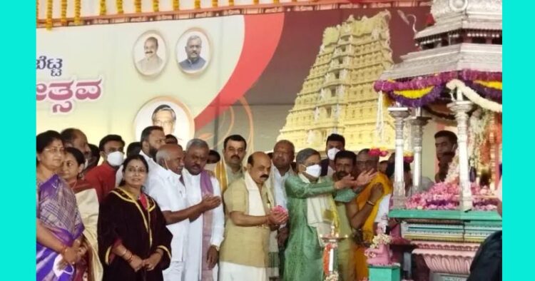 ವಿಶ್ವವಿಖ್ಯಾತ ಮೈಸೂರು ದಸರಾಗೆ ಮಾಜಿ ಸಿಎಂ ಎಸ್.ಎಂ. ಕೃಷ್ಣ ಚಾಲನೆ