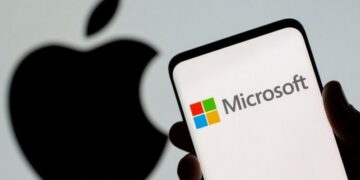 Microsoft Apple reuters image