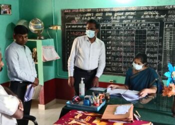 Govt School : ಮುಗುಳುವಳ್ಳಿ ಸರ್ಕಾರಿ ಶಾಲೆಗೆ ಜಿಲ್ಲಾ ಉಸ್ತುವಾರಿ ಕಾರ್ಯದರ್ಶಿ ಸಿ.ಶಿಖಾ ದಿಢೀರ್ ಭೇಟಿ