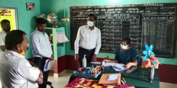 Govt School : ಮುಗುಳುವಳ್ಳಿ ಸರ್ಕಾರಿ ಶಾಲೆಗೆ ಜಿಲ್ಲಾ ಉಸ್ತುವಾರಿ ಕಾರ್ಯದರ್ಶಿ ಸಿ.ಶಿಖಾ ದಿಢೀರ್ ಭೇಟಿ