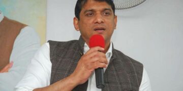 ರೇವ್‌ ಪಾರ್ಟಿ ನಡೆದ ನೌಕೆಗೆ ನನ್ನನ್ನೂ ಕರೆದಿದ್ದರೆಂದ ಮಹಾರಾಷ್ಟ್ರದ ಸಚಿವ ಅಸ್ಲಾಂ ಶೇಖ್‌