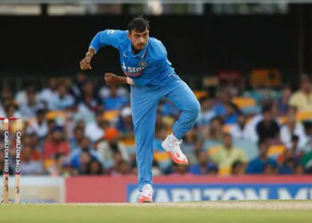 ಅಕ್ಷರ್ ಪಟೇಲ್​ ಮಾಂತ್ರಿಕ ಬೌಲಿಂಗ್ ದಾಳಿಗೆ ಮಂಕಾದ ನ್ಯೂಜಿಲ್ಯಾಂಡ್​