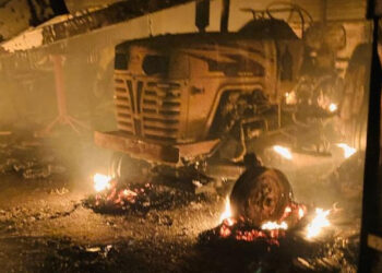 Short circuit hit by lightning: ಸಿಡಿಲು ಬಡಿದು ಶಾರ್ಟ್ ಸರ್ಕ್ಯೂಟ್- 20 ಲಕ್ಷಕ್ಕೂ ಅಧಿಕ ಮೌಲ್ಯದ ವಸ್ತುಗಳು ನಾಶ