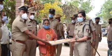 Transfer to heirs of assets: ಕೊಡಗು ಪೊಲೀಸರಿಂದ 42.46 ಲಕ್ಷ ರೂ.ಮೌಲ್ಯದ ಸ್ವತ್ತು ವಾರಸುದಾರರಿಗೆ ಹಸ್ತಾಂತರ