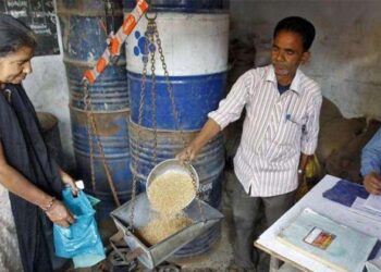 Free ration: ನ. 30 ರ ನಂತರ ಉಚಿತ ಪಡಿತರ ವಿತರಣೆಯ ದಿನಾಂಕವನ್ನು ವಿಸ್ತರಣೆ ಮಾಡಲು ಸಾಧ್ಯವಿಲ್ಲ ಎಂದ ಕೇಂದ್ರ ಸರಕಾರ