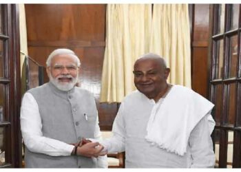 Modi-Gowda Meet: ಹಾಸನಕ್ಕೆ ಐಐಟಿ ಬೇಕು – ಪ್ರಧಾನಿಗೆ ದೇವೇಗೌಡ ಡಿಮ್ಯಾಂಡ್‌
