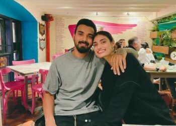 KL Rahul and Athiya insta photo