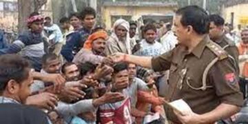 ಉತ್ತರ ಪ್ರದೇಶದಲ್ಲಿ ರಸಗೊಬ್ಬರ ಕೊರತೆಯ ಆತಂಕ ಮಳಿಗೆಗಳ ಮುಂದೆ ರೈತರ ಸರತಿ