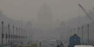  Air Pollution: ದೆಹಲಿ ಎನ್‌ಸಿಆರ್‌ನಲ್ಲಿ ಶಾಲಾ-ಕಾಲೇಜುಗಳು ಬಂದ್‌, ಶೇ. 50ರಷ್ಟು ಕಚೇರಿಗಳಲ್ಲಿ ವರ್ಕ್‌ ಫ್ರಂ ಹೋಮ್‌