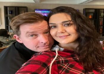 ಬಾಡಿಗೆ ತಾಯ್ತನ ಮೂಲಕ ಅವಳಿ ಮಕ್ಕಳ ತಾಯಿಯಾದ ಪ್ರೀತಿ ಝಿಂಟಾ