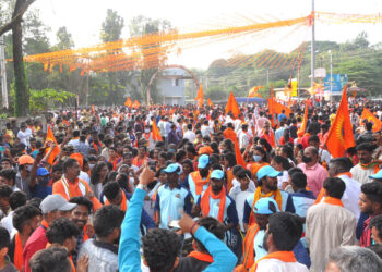 Shobha Yatra: ಸಹಸ್ರಾರು ಭಕ್ತರಿಂದ ಶಾಂತಿಯುತ ಬೃಹತ್ ಶೋಭಾಯಾತ್ರೆ