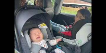 ಅಮೆರಿಕದ ಫಿಲಡೆಲ್ಫಿಯಾದಲ್ಲಿ ಚಲಿಸುತ್ತಿದ್ದ ಎಲೆಕ್ಟ್ರಿಕ್​ ಕಾರಿನಲ್ಲೇ ಶಿಶು ಜನನ!