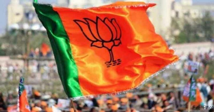 ರಾಜ್ಯದಲ್ಲಿ ಅರಾಜಕತೆ ಸೃಷ್ಟಿಸಲು ಪ್ರಯತ್ನಿಸುತ್ತಿದ್ದೇರಾ? ಕಾಂಗ್ರೆಸ್‌ಗೆ ಬಿಜೆಪಿ ಪ್ರಶ್ನೆ