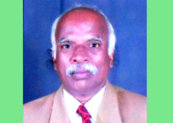 Dr. H Narasimhaiya Award: ಸಾಹಿತಿ ಬಿ. ತಿಪ್ಪೇರುದ್ರಪ್ಪರಿಗೆ ಡಾ.ಎಚ್ ನರಸಿಂಹಯ್ಯ ಪ್ರಶಸ್ತಿ ಪ್ರದಾನ